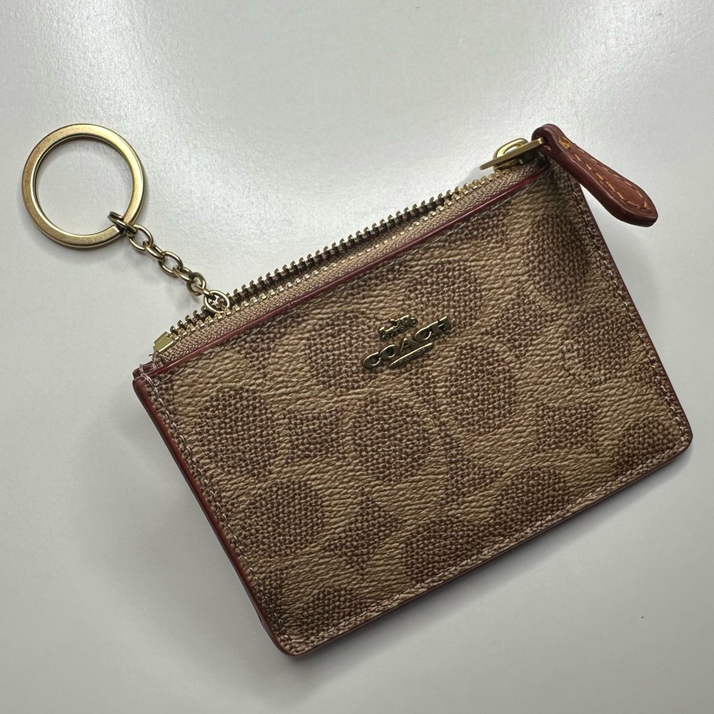 COACH Color Block Coated Canvas Signature Mini Skinny Wallet - Picture 1 of 8